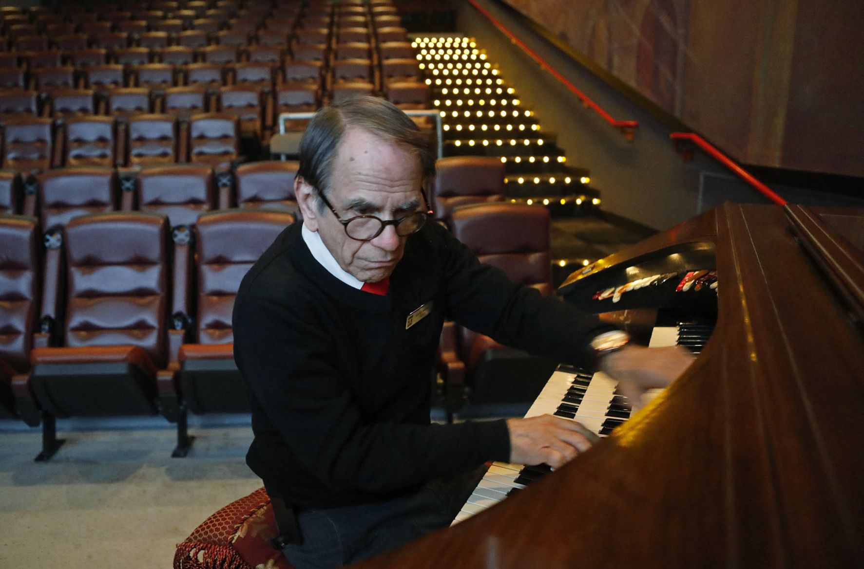 Chase Park Plaza Cinemas still has an organist